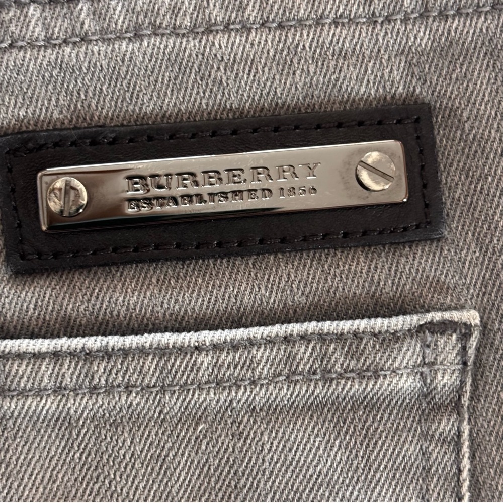 Burberry Light Gray Women’s Denim Pants - Sz 12 Like New - Picture 8 of 15